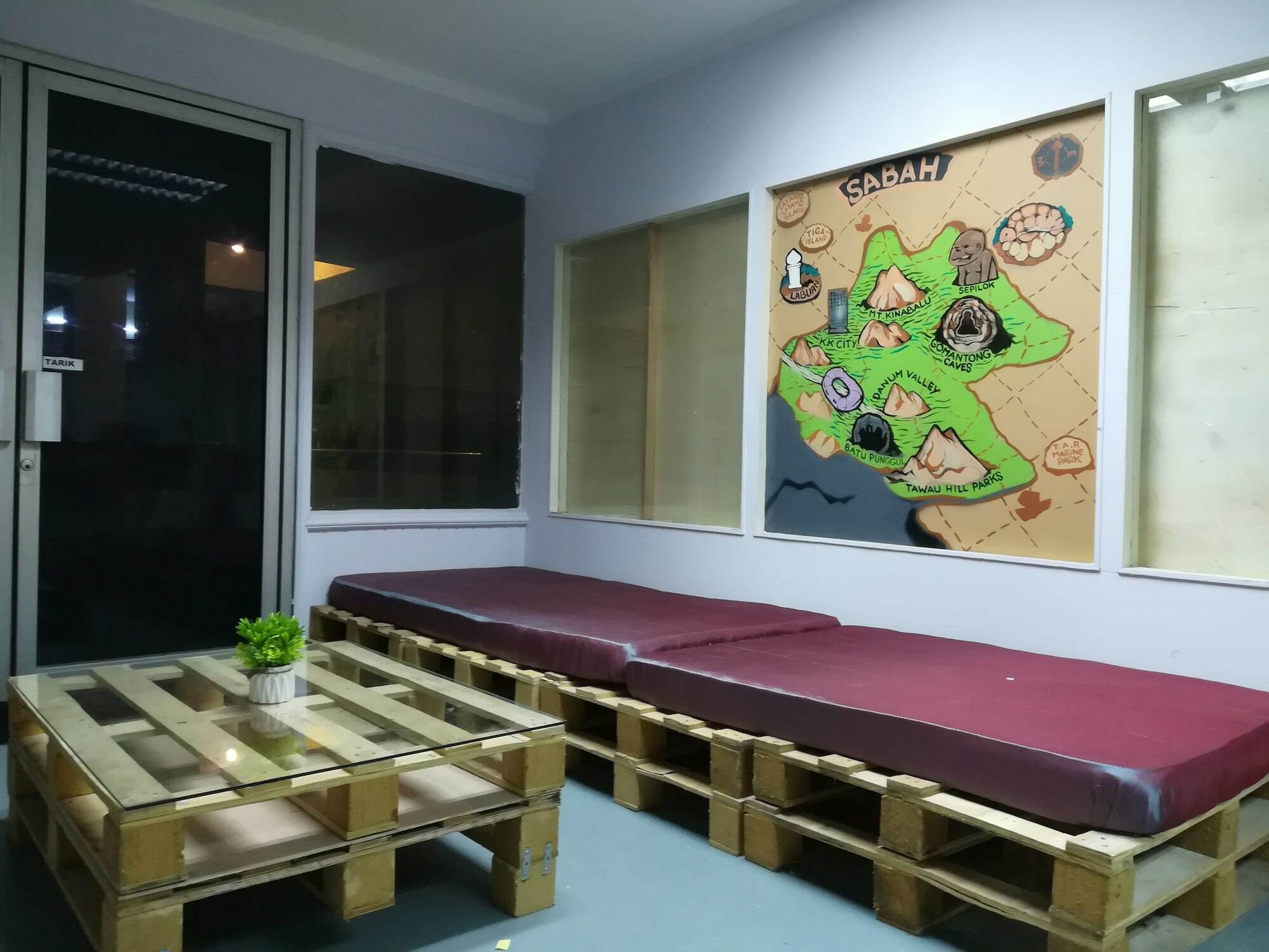 Get Inn Backpackers Кота Кинабалу Екстериор снимка