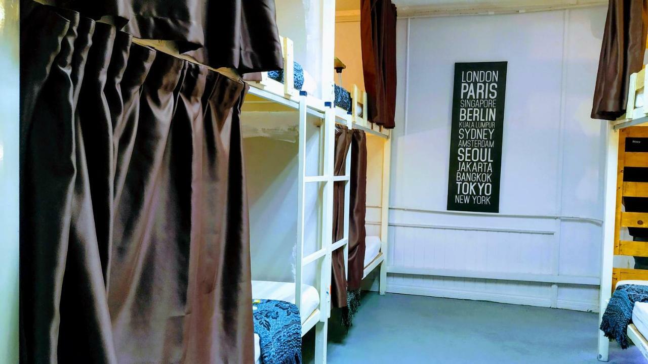 Get Inn Backpackers Кота Кинабалу Екстериор снимка