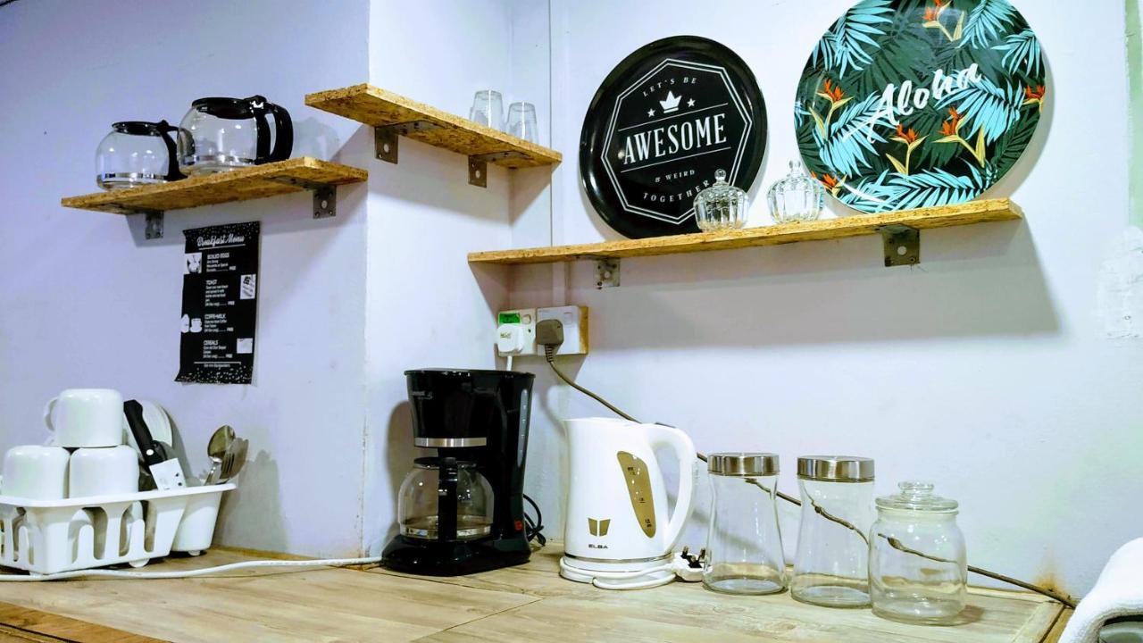 Get Inn Backpackers Кота Кинабалу Екстериор снимка