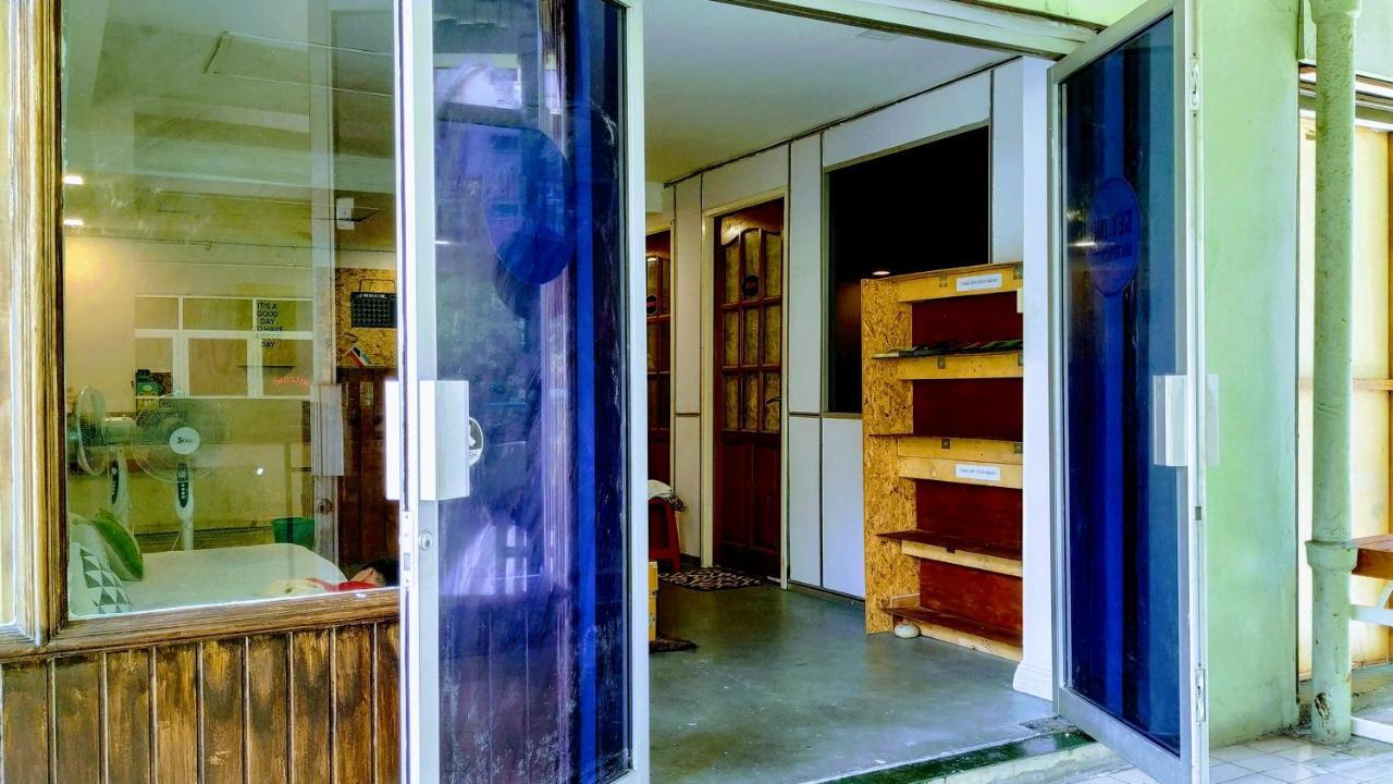 Get Inn Backpackers Кота Кинабалу Екстериор снимка